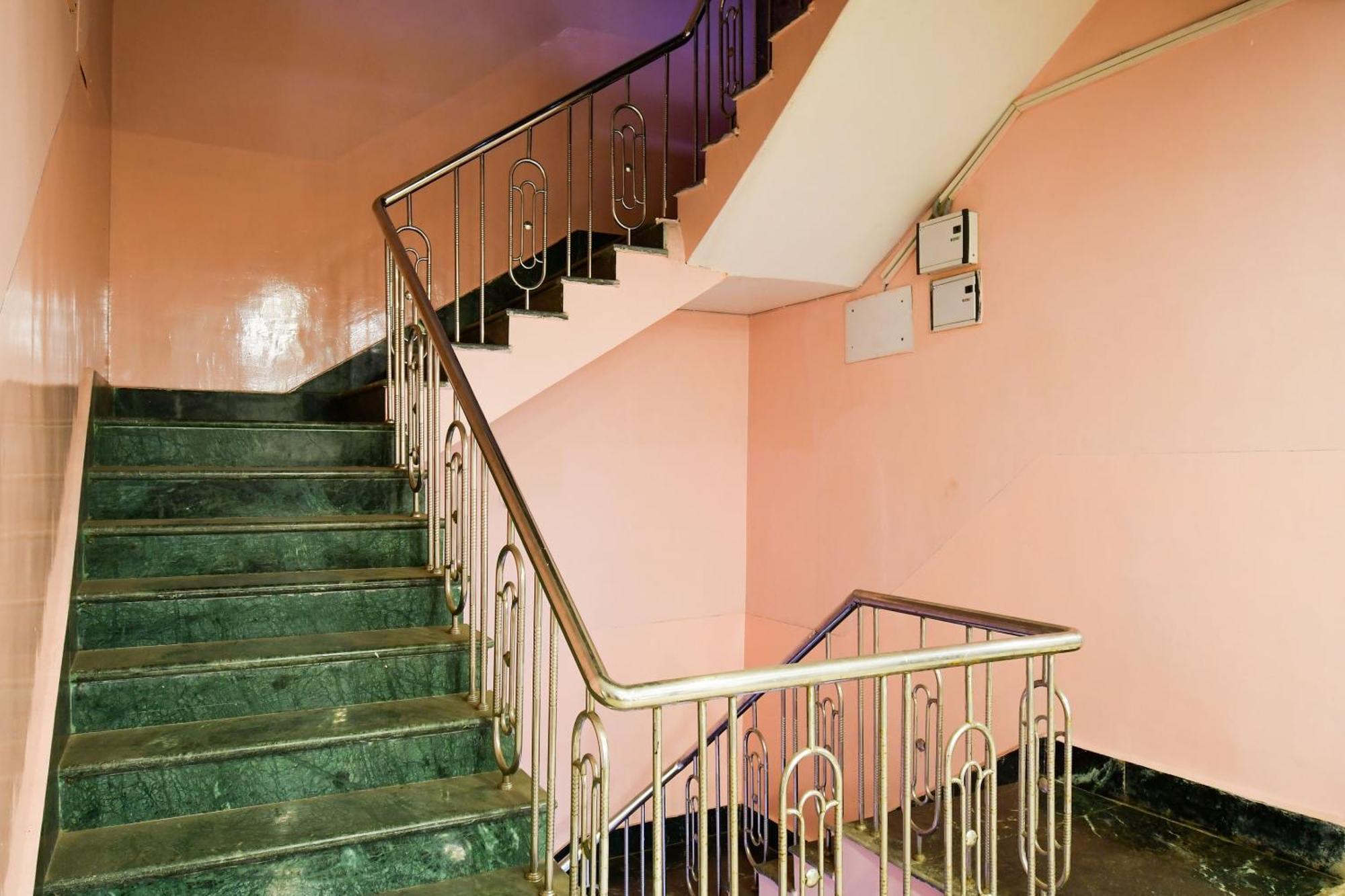 Hotel O Premium Hari Jamshedpur Exterior photo